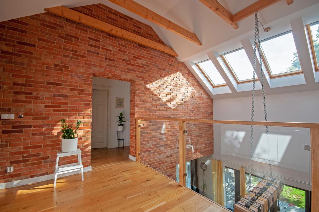 Wiselka Holiday House-1,2Km To The Beach; 5 Bedrooms, 3 Bahrooms; Fire Place. Private Sauna! Exterior foto