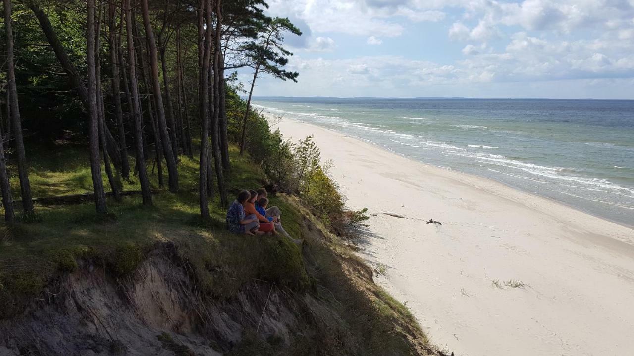 Wiselka Holiday House-1,2Km To The Beach; 5 Bedrooms, 3 Bahrooms; Fire Place. Private Sauna! Exterior foto